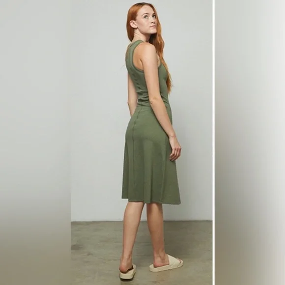 Lunya Restore Fitted Dress in softest cotton sizes Small & Medium Olive green - Picture 2 of 6